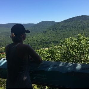 Meet your Posher, Sarah-eve